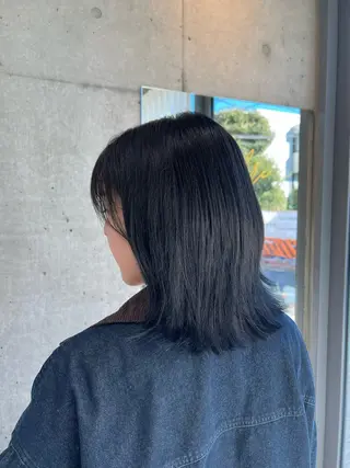 カラー clore所属・透明感カラー yuraのヘアスタイル