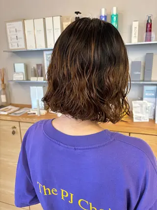 ミディアム パーマ chihale 富樫莉香のヘアスタイル