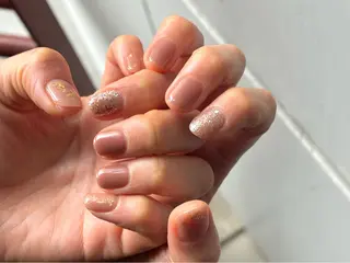 ネイル 6Roku  Hair所属・伊藤 貴恵のネイルデザイン