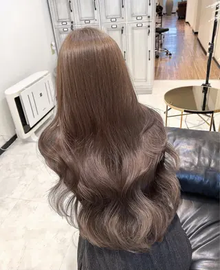 ロング カラー ANKH CROSS 🦋mako🦋のヘアスタイル