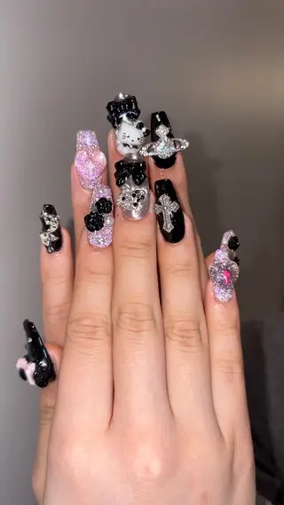 ネイル 👽個性派ネイル🎀 komachiのマツエク・マツパデザイン