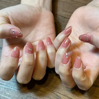 ネイル HENRIETTA NAILSALONのネイルデザイン