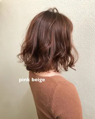 ミディアム カラー ツキノキ ミナのヘアスタイル
