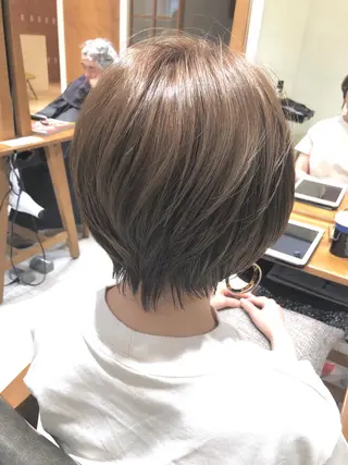 ショート カラー 🌟イメチェン美容師 🌟清水 大輝のヘアスタイル