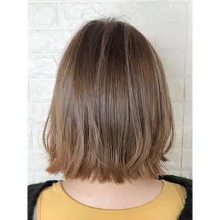 ショート カラー KIZU 髪質改善 怪談を語る美容師のヘアスタイル