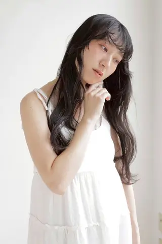 カラー 束感まつぱ🥑🤍 NATUKI🤍のマツエク・マツパデザイン