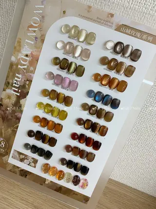 ミディアム Full 7 Nails所属・Full 7Nail-団子のネイルデザイン