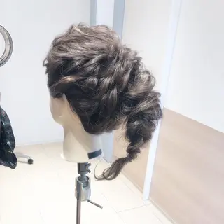 セミロング ヘアアレンジ 【GO TODAY SHAiRE SALON 心斎橋Edel店】所属・高橋 香澄のヘアスタイル