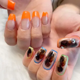 ネイル ゴテゴテ💙ワンホン リオナのネイルデザイン