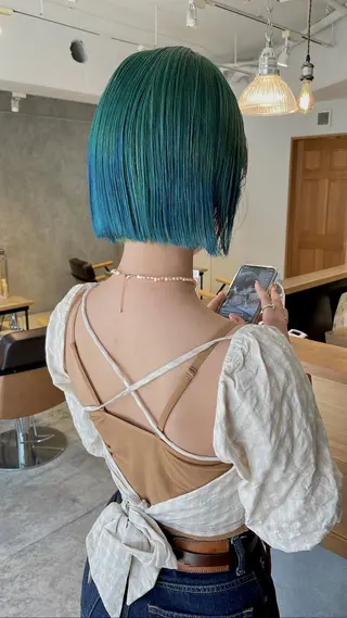 ミディアム カラー ZOA classic hair所属・東 みのりのヘアスタイル