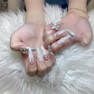 ネイル ゴテゴテ ネイルのネイルデザイン