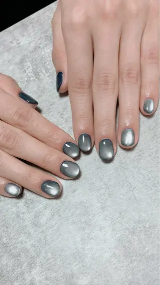 ネイル haleyume所属・shino🌟 痛ネイルのネイルデザイン