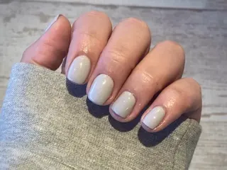 ネイル 都倉 愛のネイルデザイン