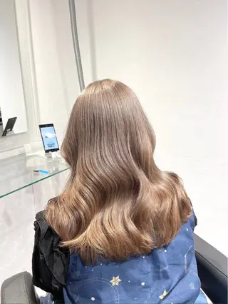 ロング カラー 大人っぽベージュ🤍 当日予約◎ヒロトのヘアスタイル