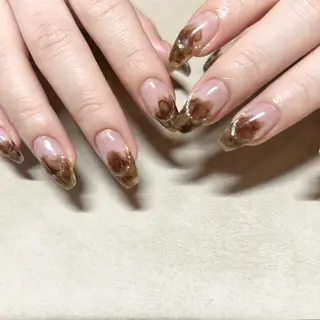 ネイル she nail studio所属・パラジェル/スカルプ salonOerbaのネイルデザイン