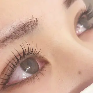 マツエク・マツパ eyelash  salonまつかる所属・まつかる草薙店 さいとうの眉毛・アイブロウイメージ