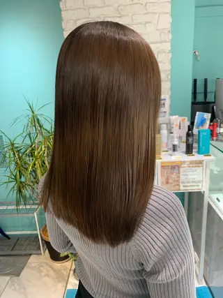 セミロング 髪質改善ストレート/レイヤーカット/Lee  Horie所属・髪質改善&縮毛矯正 池本　有宏のヘアスタイル