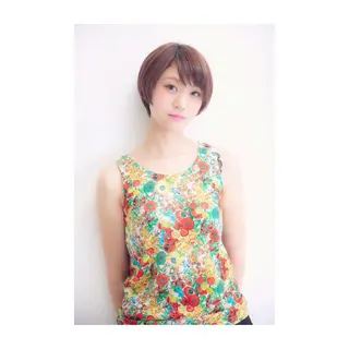 ショート ミディアム カラー アオガミ （前髪顔周りカット）のヘアスタイル