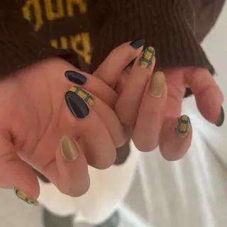 ネイル people所属・luster shihoのネイルデザイン