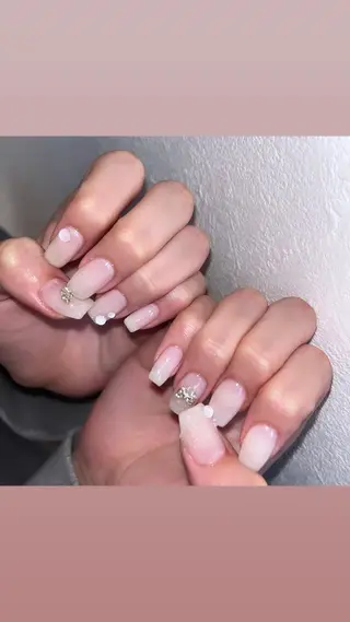 ミディアム SAKATA MANAKAのネイルデザイン