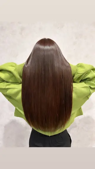 ロング カラー QUON.伊勢崎店所属・ブリーチ＆ハイトーン 歌 心のヘアスタイル