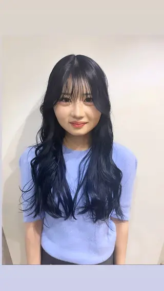 ミディアム ダブルカラー 新宿のヘアスタイル