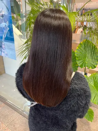 カラー 晶／艶髪カラー ／トリートメントのヘアスタイル