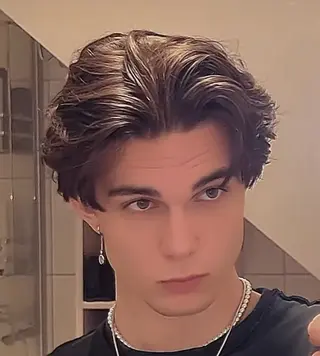 パーマ 海外風レイヤー🎀 新宿MOMOKA🍑のヘアスタイル