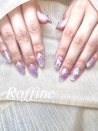ネイル RAFFINE haru🦋🩵のネイルデザイン