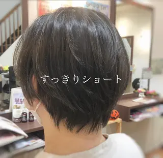 ショート MOLLA 浅香山店所属・谷口ゆめ/縮毛矯正/ 大人女子/眉ワックスのヘアスタイル