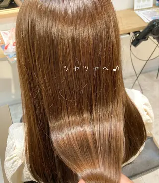 ミディアム カラー en't所属・【女性指名No.1】 西口直子のヘアスタイル