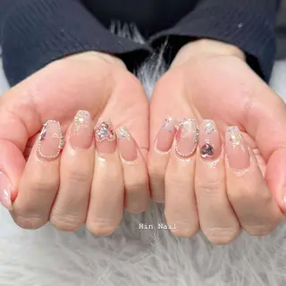 ネイル HIN NAILのネイルデザイン