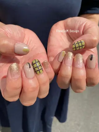 ネイル ＦreeDoＭ   Design所属・W KUMIのネイルデザイン