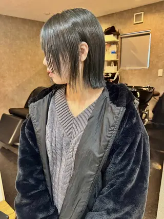 ショート コイデ リュウセイのヘアスタイル