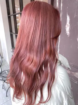 ロング カラー 川越 輝梨奈のヘアスタイル