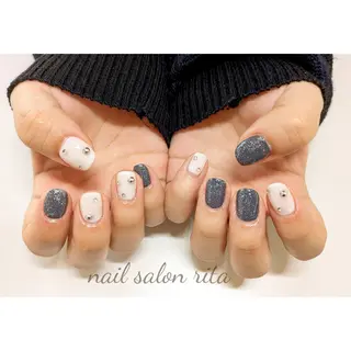 ネイル nail salon rita所属・柴田 理紗のネイルデザイン