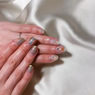 ネイル nailsalon　hue所属・小山 羽奈のネイルデザイン