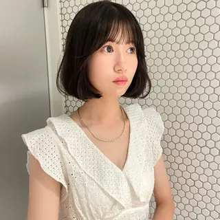 ミディアム urara🤍 柔らかヘアのヘアスタイル