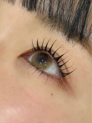 マツエク・マツパ SHINE eyelash salon所属・イチカワ ハルナのマツエク・マツパデザイン