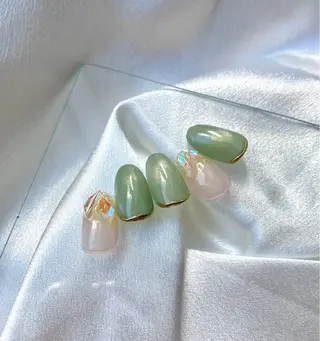 ネイル 伊藤 菜緒のネイルデザイン