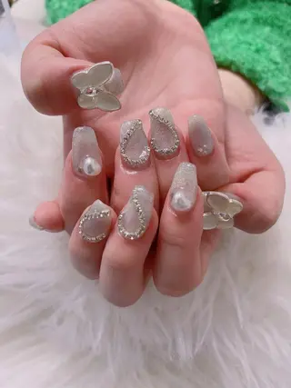 ネイル 菲菲ネイルサロン所属・FF フィフィネイルサロンのネイルデザイン