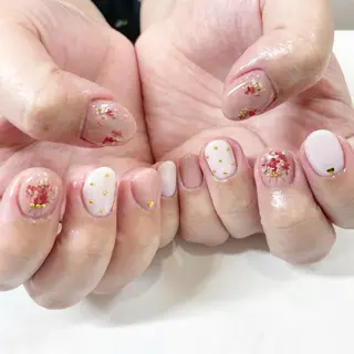 ネイル Minami 🍓のネイルデザイン