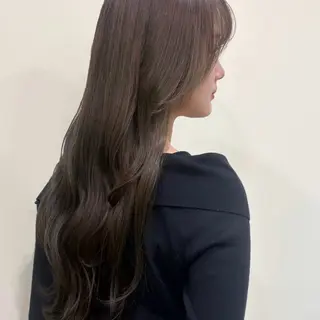ロング カラー hana/艶髪 /透明感カラー🪞のヘアスタイル