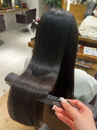 ロング 𝐀𝐲𝐚𝐤𝐚 /艶髪/ストレートのその他イメージ