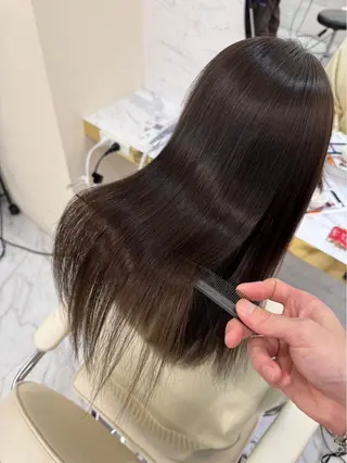 セミロング カラー🫧髪質改善 高原瑞輝のヘアスタイル