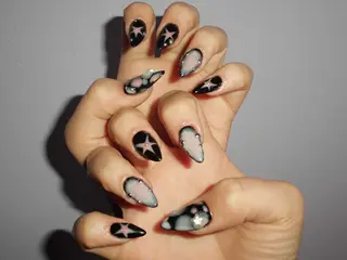 ネイル cozmic sista所属・💕Nanaka💕 ［森ノ宮駅徒歩1分］のネイルデザイン