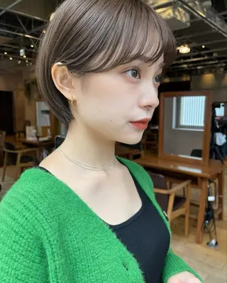 ショート レイヤー/透明感/ 顔周り/kana🩰のヘアスタイル