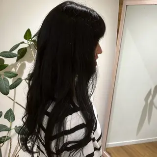 カラー 西澤 希のヘアスタイル