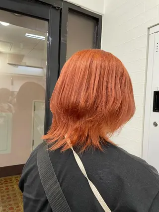 セミロング apollo 横浜所属・横浜🦋ハイトーン 🫐シャドウルーツのヘアスタイル