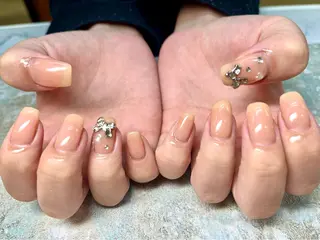 ネイル Queennail 北堀江megumiのネイルデザイン